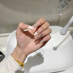 -纤贝儿美甲·科技美肤
