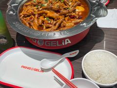-胖哥俩肉蟹煲(石家庄长安万达店)