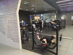 -帝豪斯健身俱乐部(市府恒隆广场店)