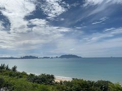 -三亚湾海居铂尔曼度假酒店