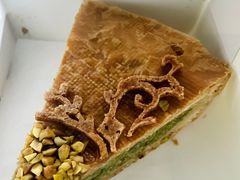 -潮一不贰·法式甜品·生日蛋糕·西式简餐(外滩店)