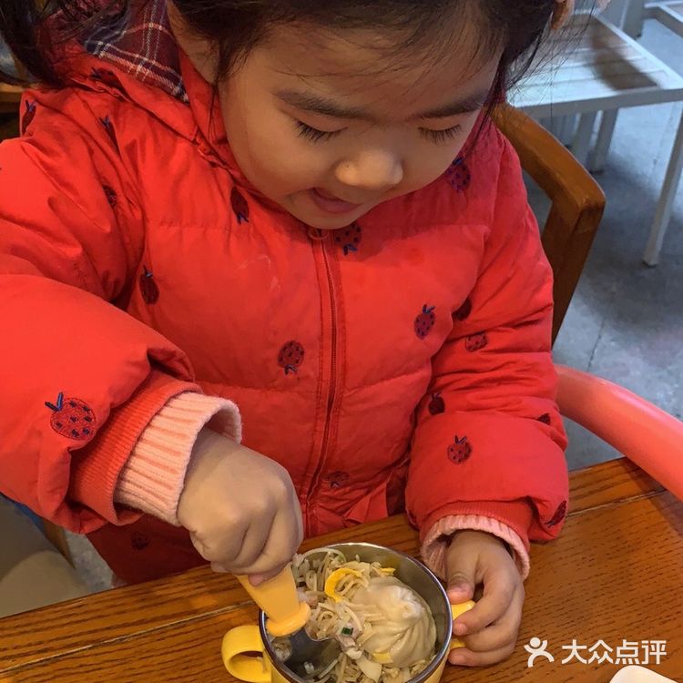 家住长风大悦城附近，苏小柳已经成为我家宝贝的每日食堂了