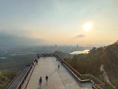 -紫金山山顶公园