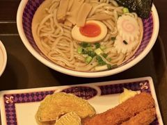 -皇室宴会厅(香港迪士尼乐园)