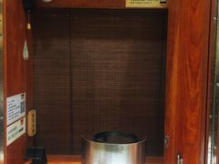 -独食火锅·半米屋台(直营总店)