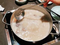 -捞王锅物料理(上海世茂广场店)