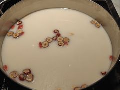 -尚尚仙·酸汤猪手·猪肚鸡火锅(华联万柳购物中心店)