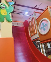 -动力星球家庭亲子游乐中心