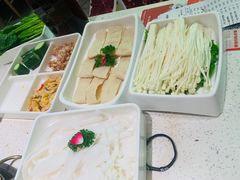 -左庭右院鲜牛肉火锅(环球港店)