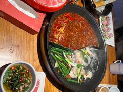 -闲隅江景艺术酒店(解放碑洪崖洞总店)