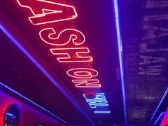 -蛙来哒(华隆步步高店)