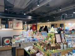 -猫的天空之城概念书店(苏州诚品店)