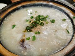 皮蛋瘦肉粥-麦香坊(伏波山店)