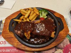 -香港新发烧腊茶餐厅(水围店)