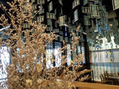 -猫的天空之城概念书店(杭州南宋御街店)