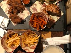 -FAT COW(虹梅路店)