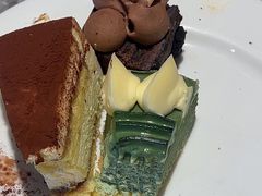 -松咖啡自助餐厅·松北香格里拉