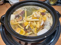-一朵菌·野生菌探索家火锅(南亚店)