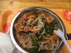 -胜香旺·老柳州螺蛳粉(维多利亚店)