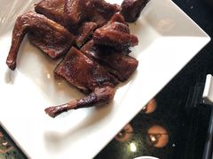 烤乳鸽-铜锣湾·有麝自然香(渝北财富中心店)