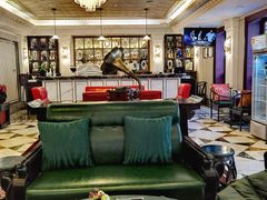 -东湖宾馆金玫瑰酒吧