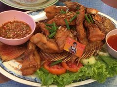 香炸罗非鱼-陳妈妈泰国菜