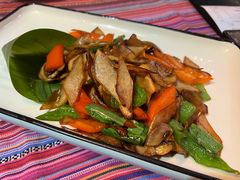 包烧杂菌-香巴拉云南餐厅(华莱坞店)