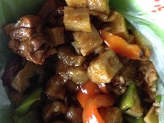 烧鸡地三鲜-第二外国语学院-韩国餐厅(朝阳路店)