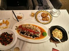 -巴陵全鱼席(湖南老字号汴河街店 )