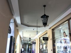 -首创奥特莱斯(西安店)
