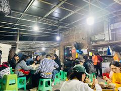 等位区-渝味黄姐火锅(黄泥村店)