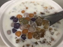 -黄师奶甜品店