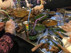 -去吃小龙虾·江湖菜·烧烤(南滨路店)