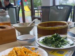 -七的湖·晚芳亭·阳澄湖农家菜·大闸蟹(莲花岛店)