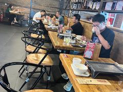 -管氏翅吧(中关村店)