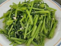 -鹤乡东北菜(崮山路店)