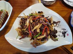 -小厨子私房菜·云南美食店