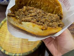 牛肉烧饼（多肉）-穆得·老周家牛肉烧饼(普利街店)