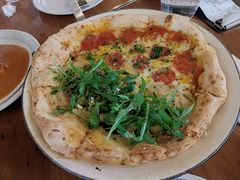 烟熏火鸡拼腊肠芝士-PIZZA BIANCA(万象城店)