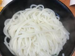 -老妈米线(港龙店)