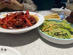 -叶派龙虾•招牌香辣蟹·海鲜(中海国际店)