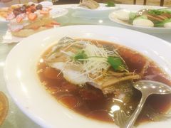 -顺峰海鲜酒楼(省府店)