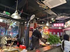 -萍姐火锅·公路夜市(武汉首店)