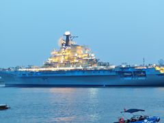 -泰达航母主题公园