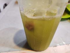 酸梅沙梨汁-明记烧鱼美味店