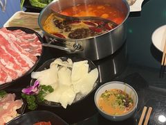-唯爱KTV聚会餐厅(仙林东城汇店)