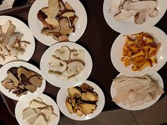 -天宜隆蘑菇宴火锅(石景山旗舰店)