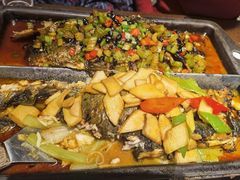 -江边城外烤全鱼(魏公村店)