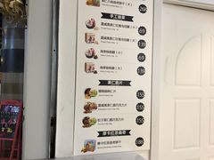 -香港珍妮曲奇聪明小熊饼干(迪美购物中心店)