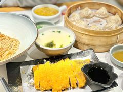 -馋三尺蟹粉小笼(人民广场店)